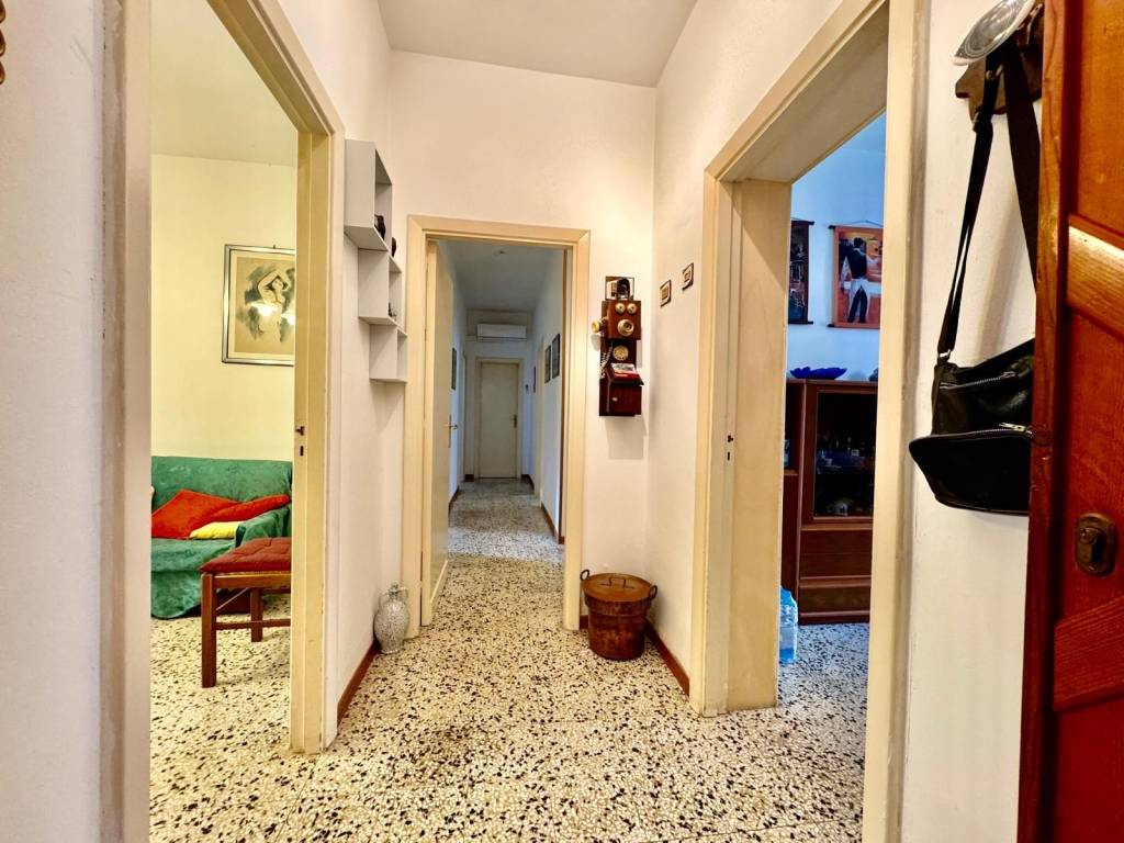 Appartamento a Parabita in Via Montecassino - Foto 5