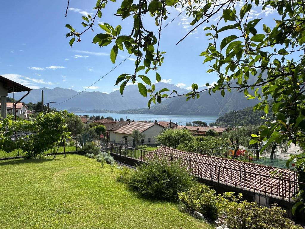 Villa a Tremezzina in Via Silvio Pellico, 28 - Foto 4