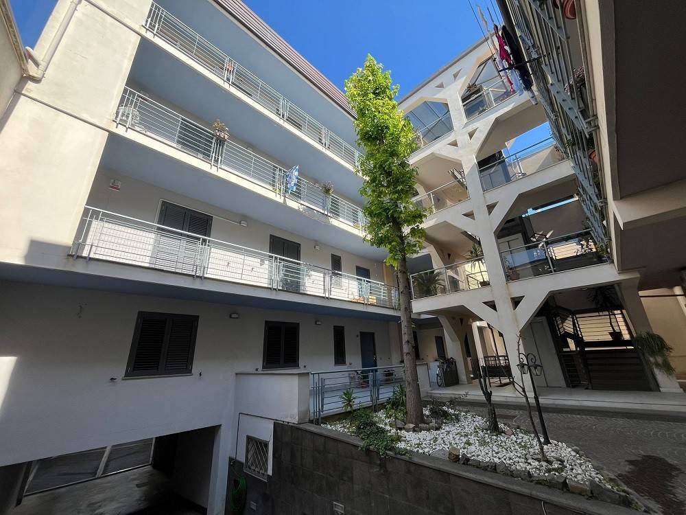 Appartamento a Curti in Via Vittorio Veneto - Foto 2