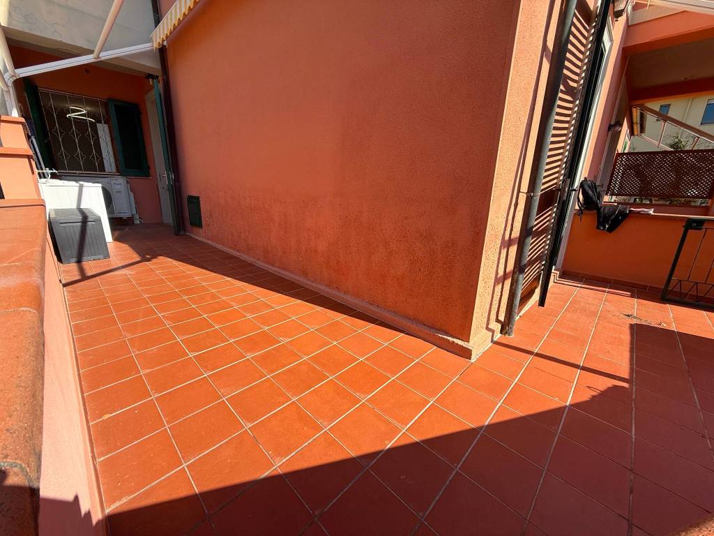 Appartamento a Rosignano marittimo in Via Edmondo De Amicis, 30 - Foto 2