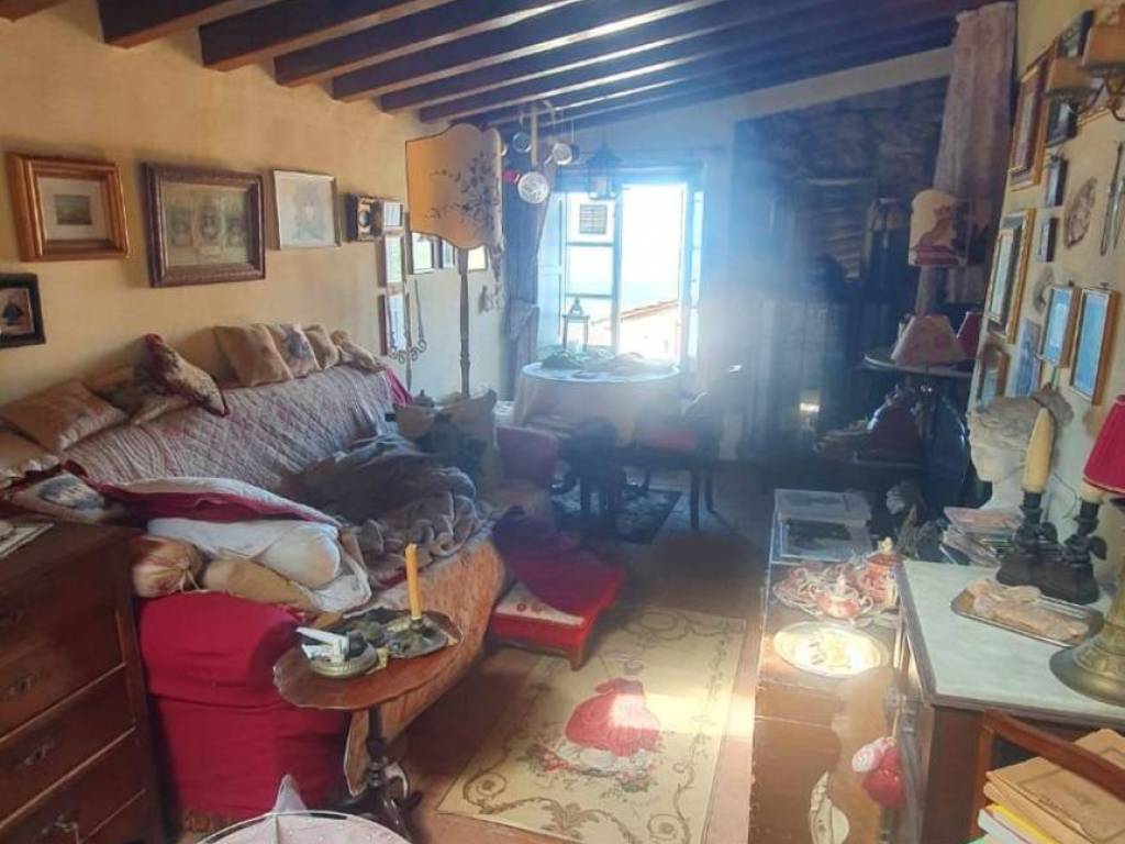 Villa a Pietrasanta in Complesso residenziale Capezzano Monte - Foto 2
