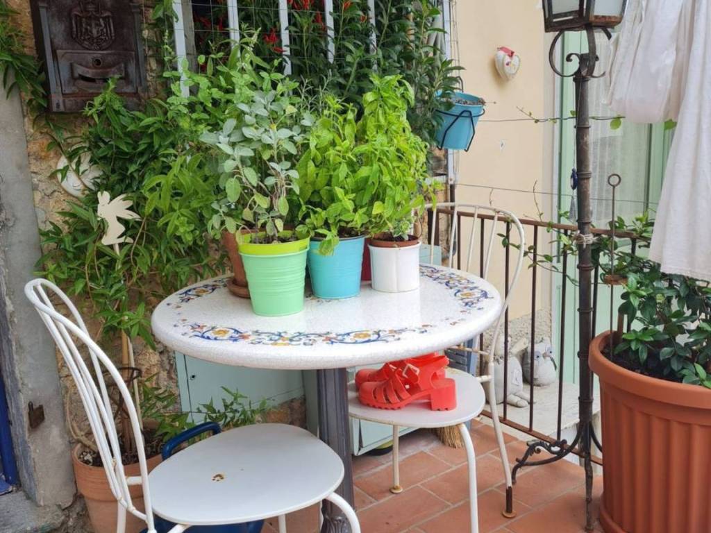 Villa a Pietrasanta in Complesso residenziale Capezzano Monte - Foto 4