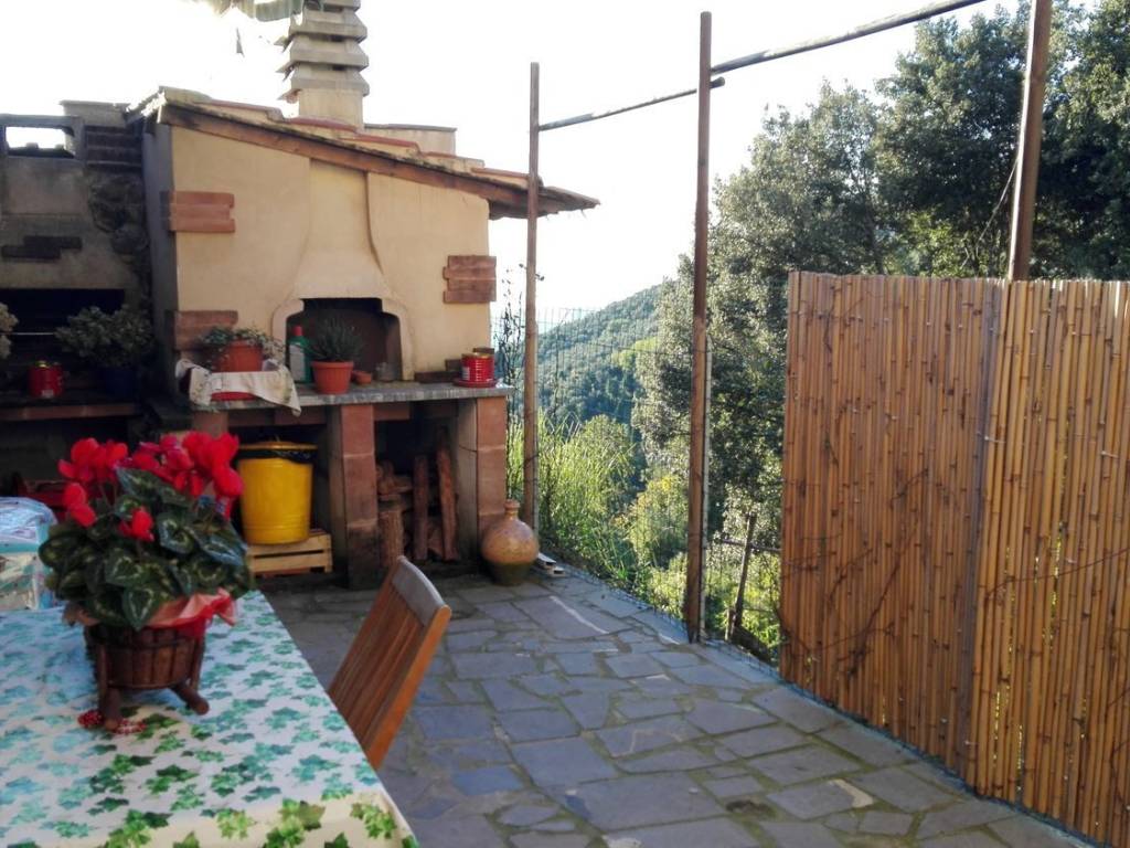 Villa a Pietrasanta in Complesso residenziale Capezzano Monte - Foto 3