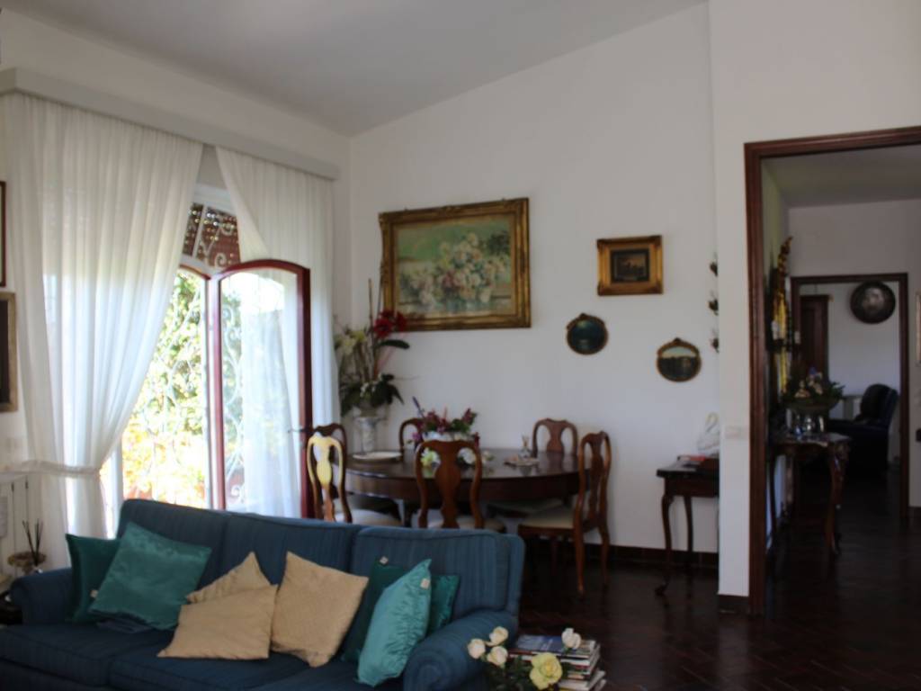 Villa a Pietrasanta in Complesso residenziale strettoia - Foto 5