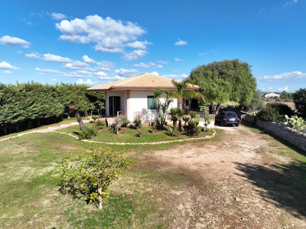 Casa indipendente a Modica in Contrada Carciolo - Foto 5