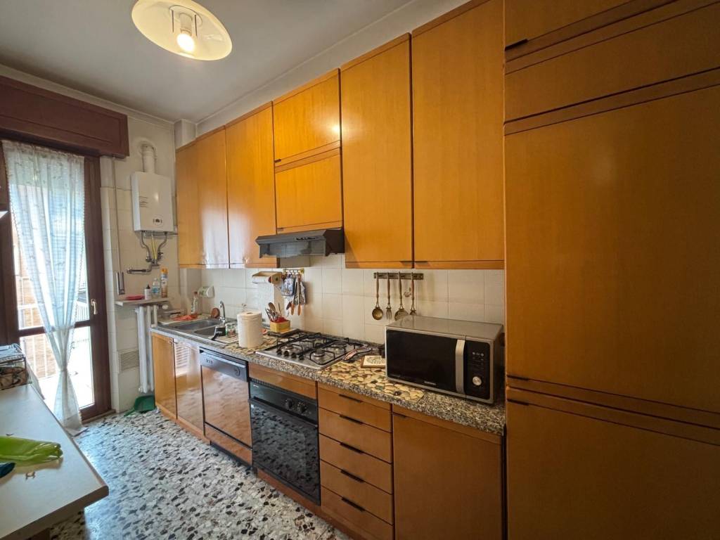 Appartamento a Cremona in Via Francesco Robolotti - Foto 5