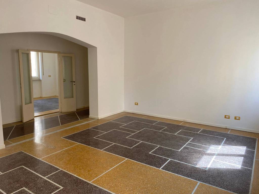 Appartamento a Livorno in Piazza Attias - Foto 5