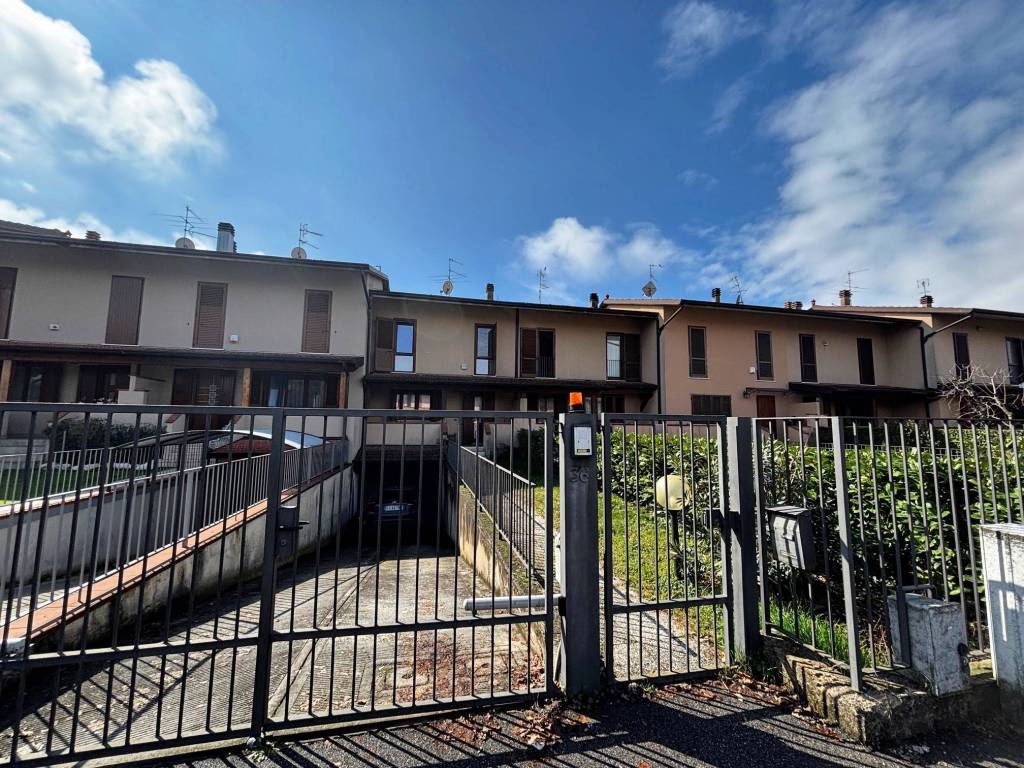 Villetta a schiera a Calvagese della riviera in Via Vittorio Veneto, 36 - Foto 2