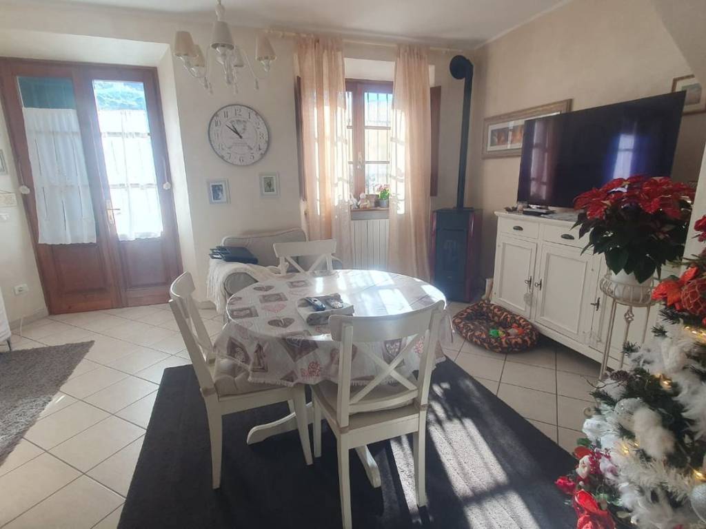 Villa a Pietrasanta in Complesso residenziale Pozzi - Foto 3