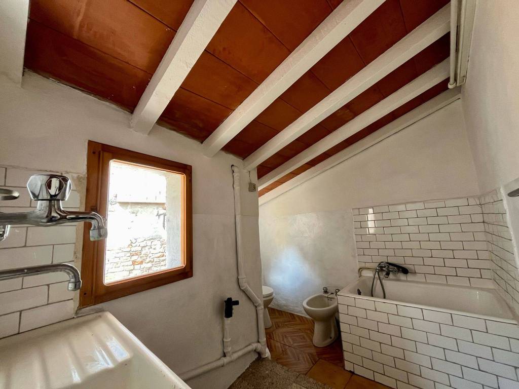 Appartamento a Parma in Borgo del Naviglio - Foto 4
