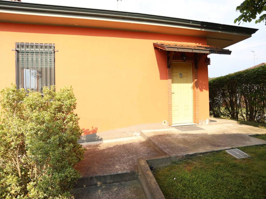 Villa a Ossago lodigiano in Via Lodi, 18 - Foto 4