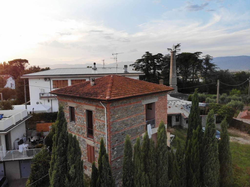 Casa indipendente a Quarrata in Via Siena, 9 - Foto 2