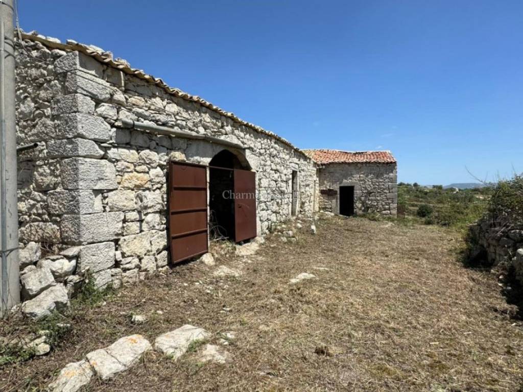Rustico / casale a Ragusa in BELLOCOZZO - Foto 2