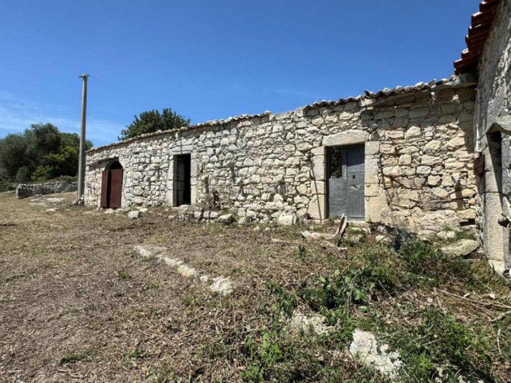 Rustico / casale a Ragusa in BELLOCOZZO - Foto 3