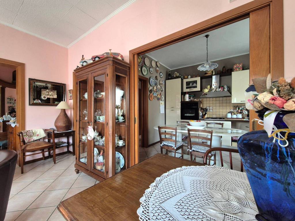 Appartamento a Limbiate in Via della Salute, 16 - Foto 5