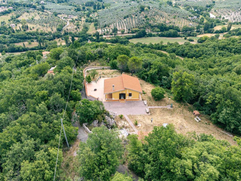 Villa a Toffia in Via Farense - Foto 2