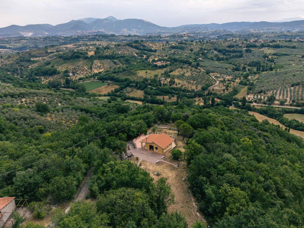 Villa a Toffia in Via Farense - Foto 3