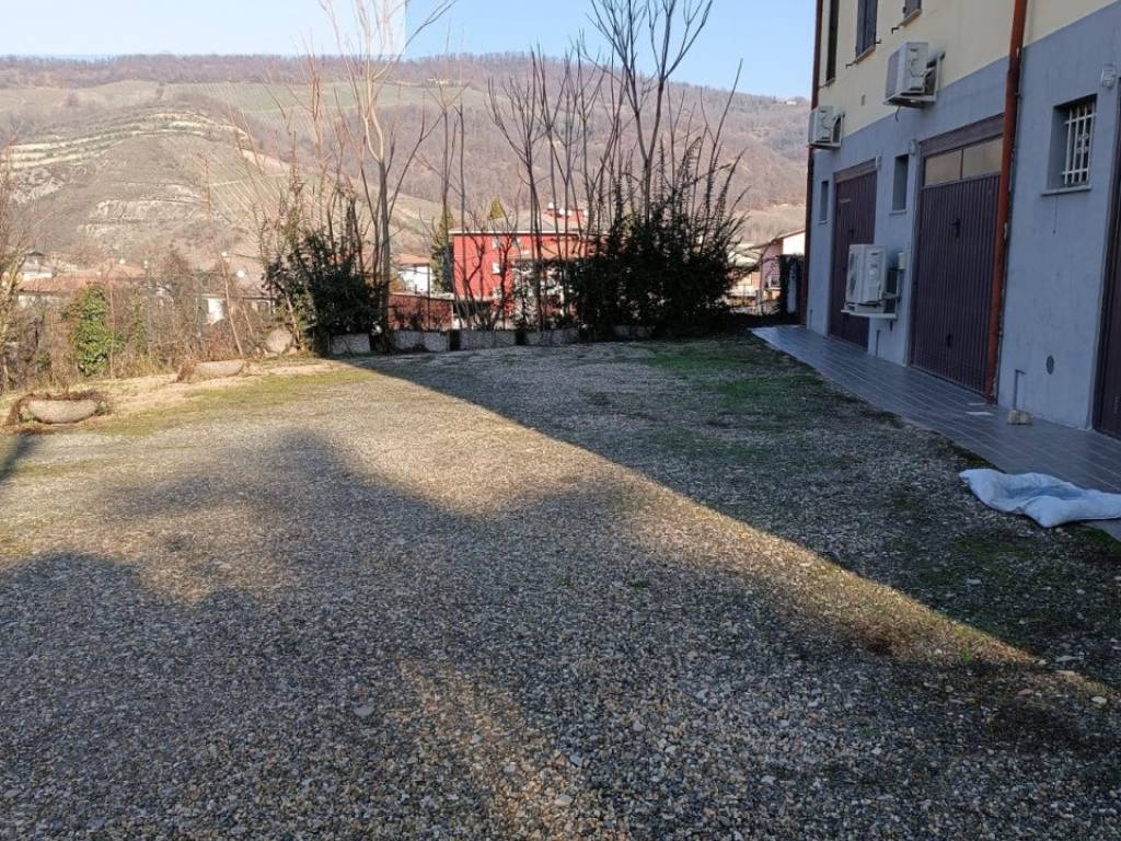 Villetta a schiera a Borgo priolo in via Maestra - Foto 4