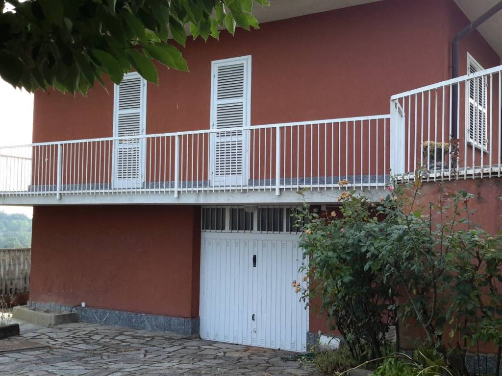 Villa a Revigliasco d'asti in via celle enomondo - Foto 3