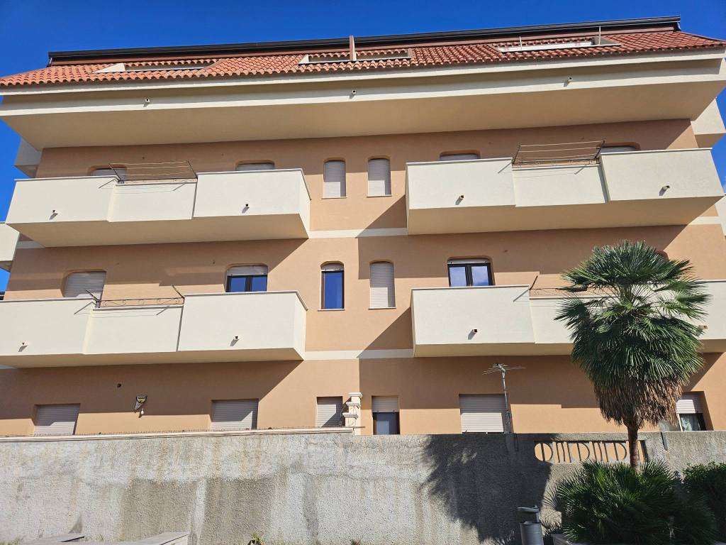 Appartamento a Motta san giovanni in Viale del Risorgimento - Foto 2