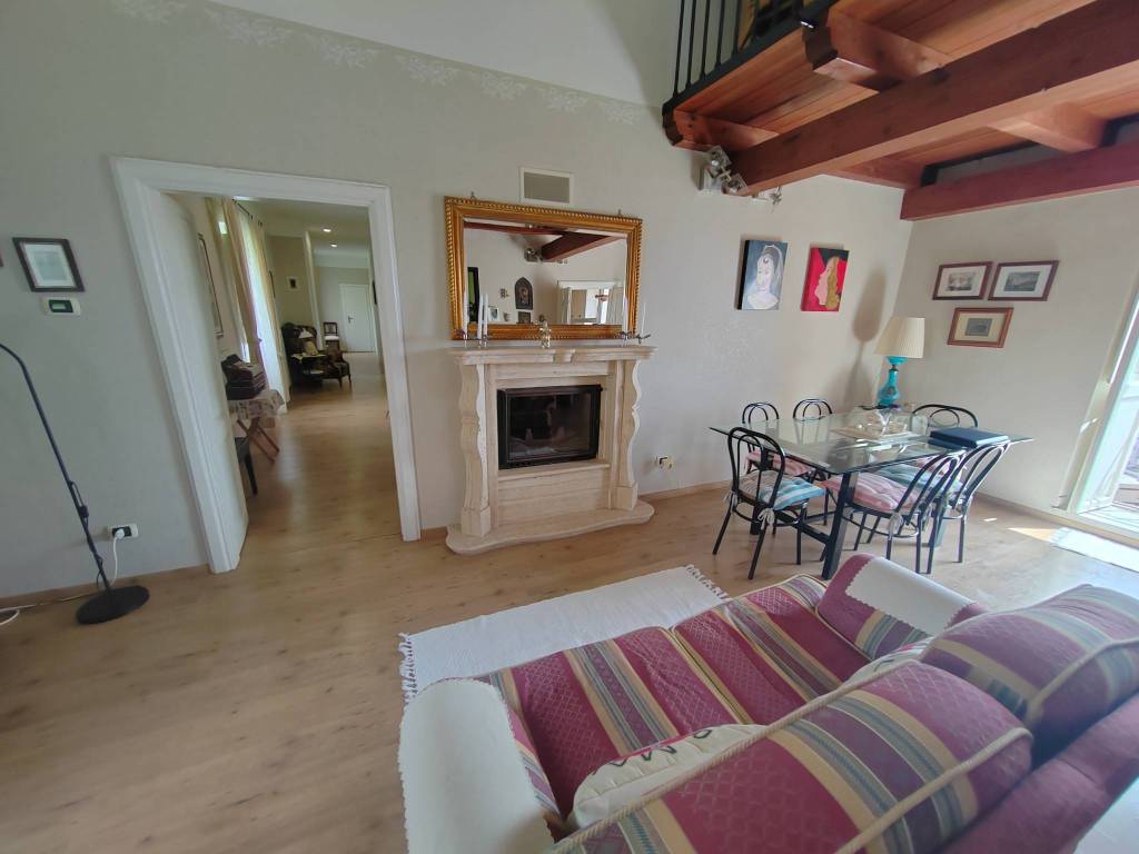 Appartamento a Maenza in Viale della Repubblica - Foto 2