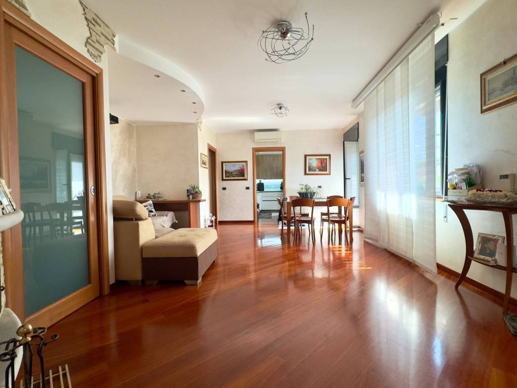 Appartamento a Muggiò in Vicolo Solferino, 11 - Foto 4