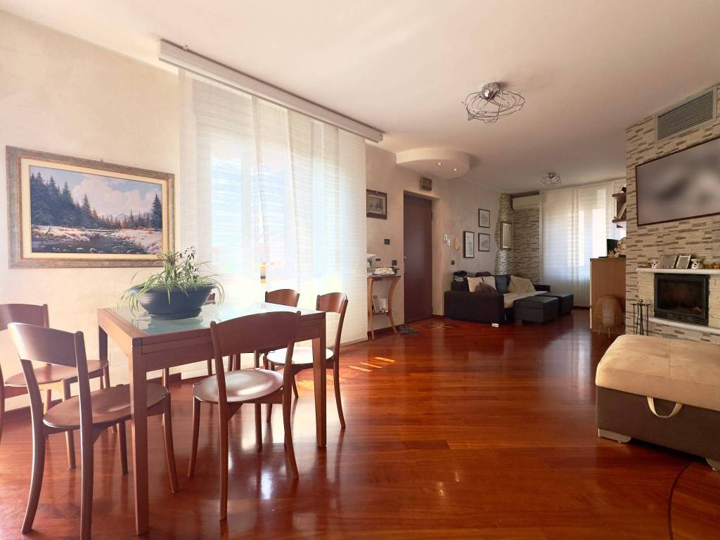 Appartamento a Muggiò in Vicolo Solferino, 11 - Foto 5