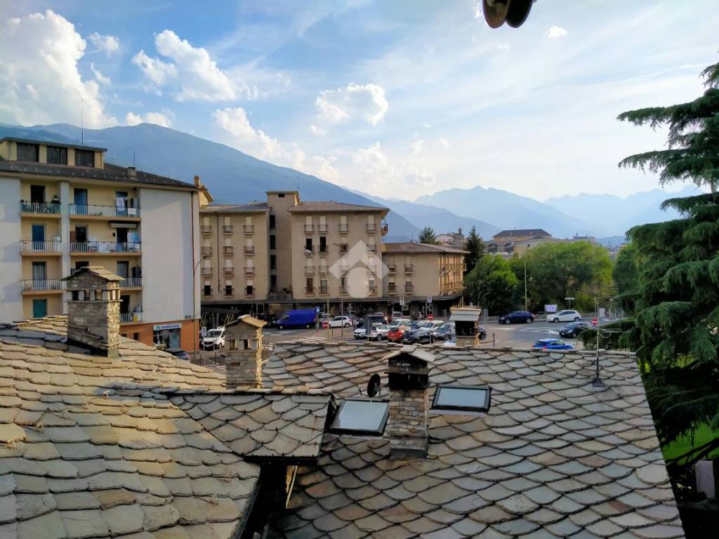 Casa indipendente a Aosta in Via Ponte Romano, 12 - Foto 5