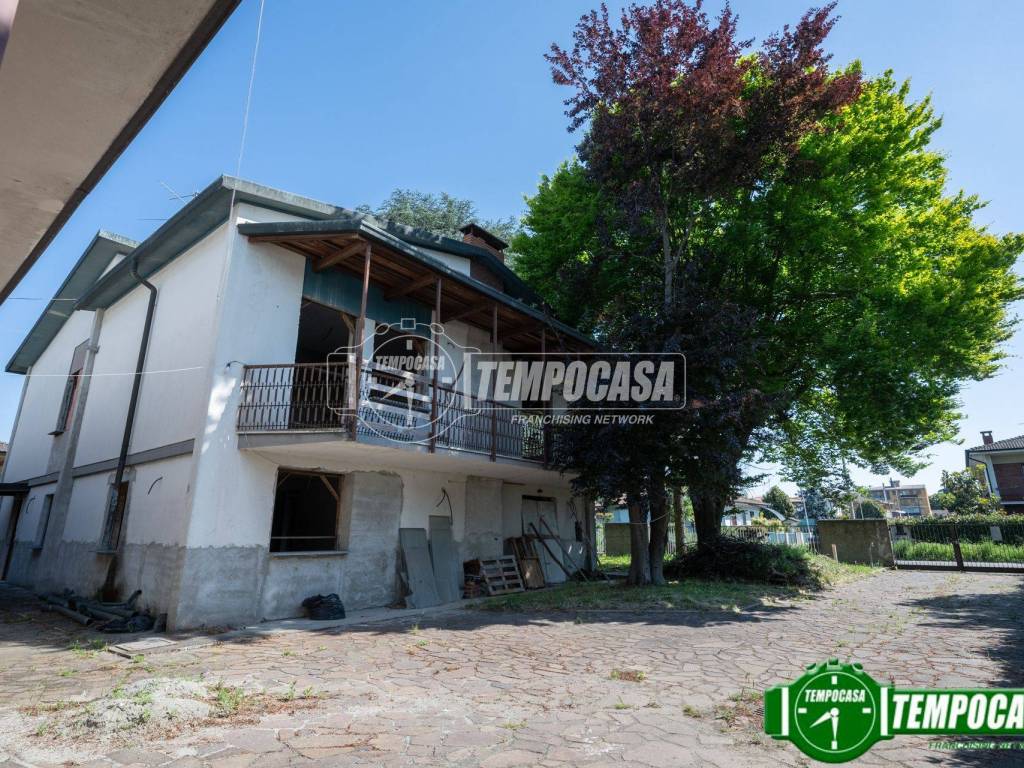 Appartamento a Codogno in Viale Alessandro Volta - Foto 2