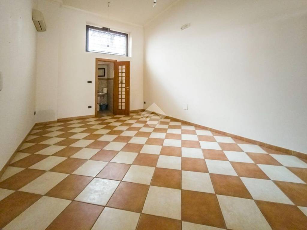 Appartamento a Manfredonia in Via pasubio, 1 - Foto 3
