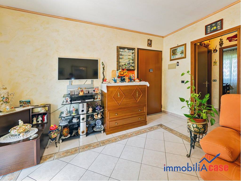 Appartamento a Limbiate in Via Bassano, 3 - Foto 4