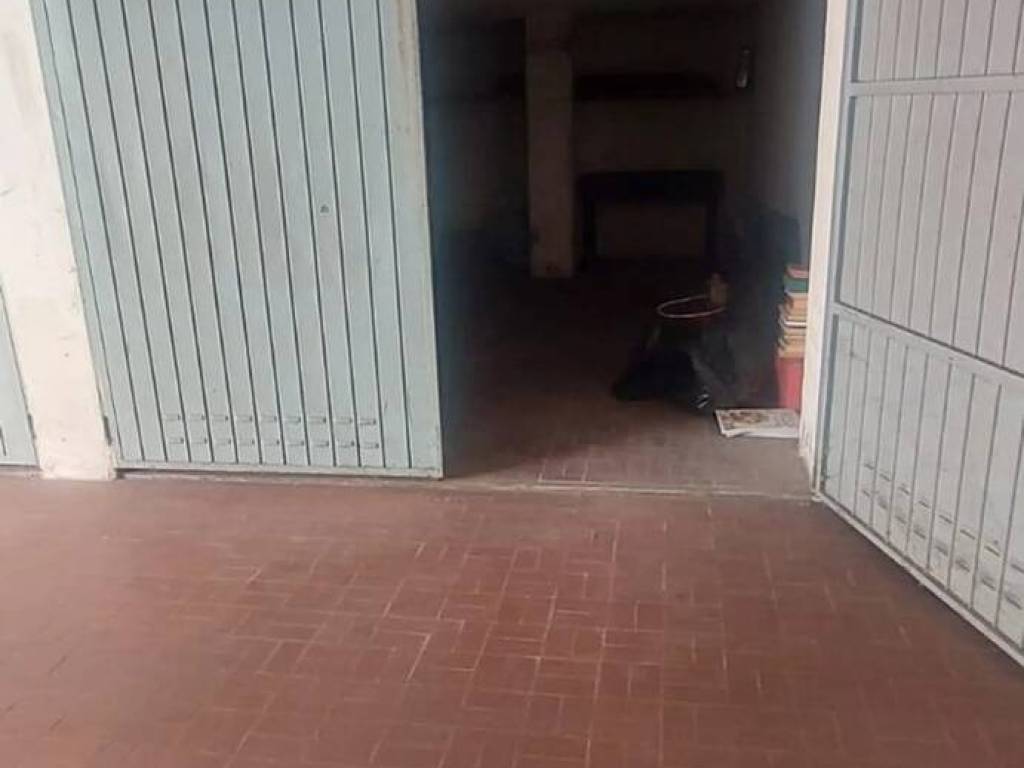 Box / garage a Sassuolo in Via Rometta - Foto 2