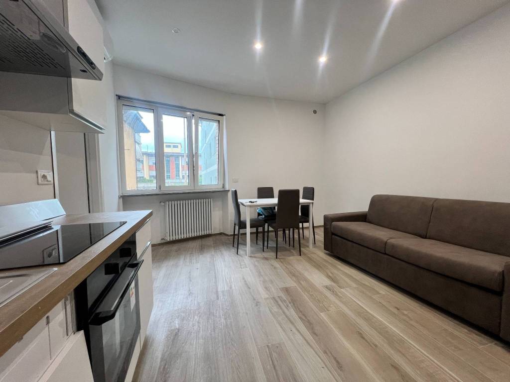 Appartamento a Alba in Via Ciro Menotti, 3 - Foto 4