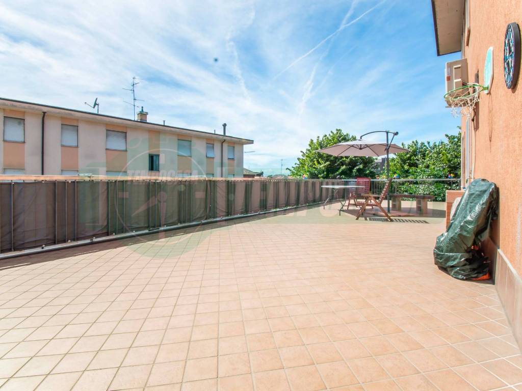 Appartamento a Origgio in Via Badia - Foto 2