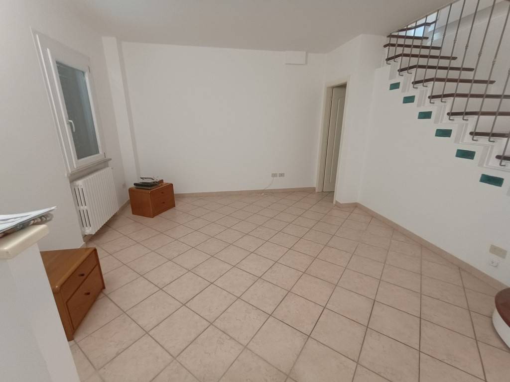 Casa indipendente a Pesaro in Via Salvatore Talevi - Foto 2