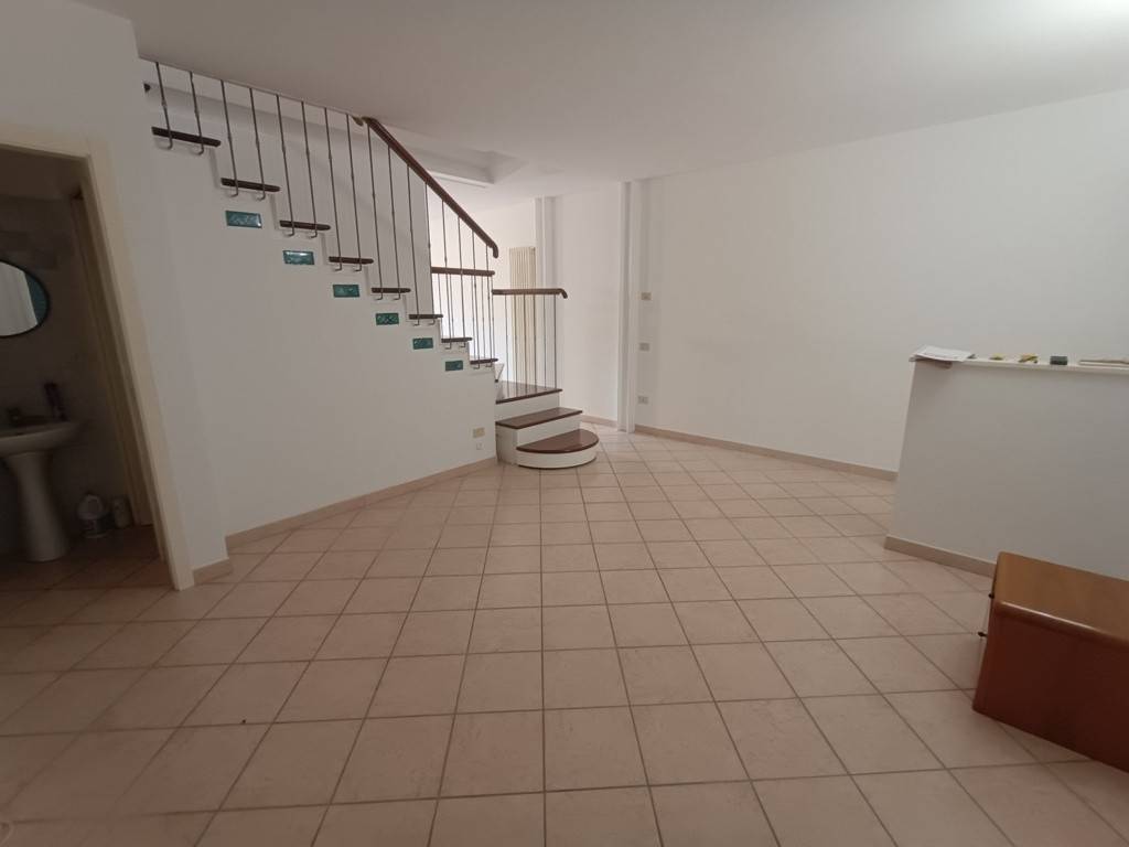 Casa indipendente a Pesaro in Via Salvatore Talevi - Foto 3