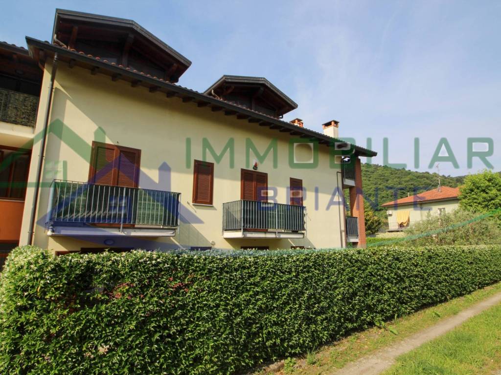 Appartamento a Comabbio in Via ai Prati - Foto 5