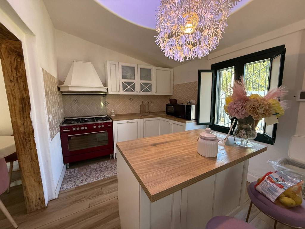 Villa a Sarroch in Strada 12 - Foto 3