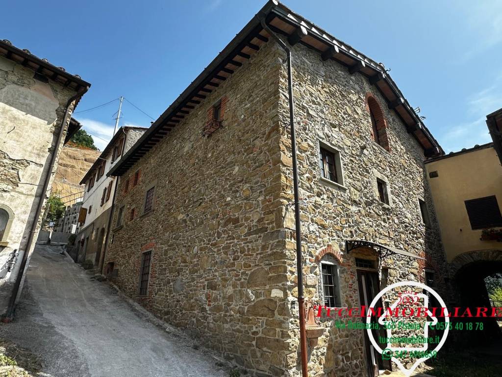 Casa indipendente a Pistoia in Via di Casciano, 17 - Foto 3