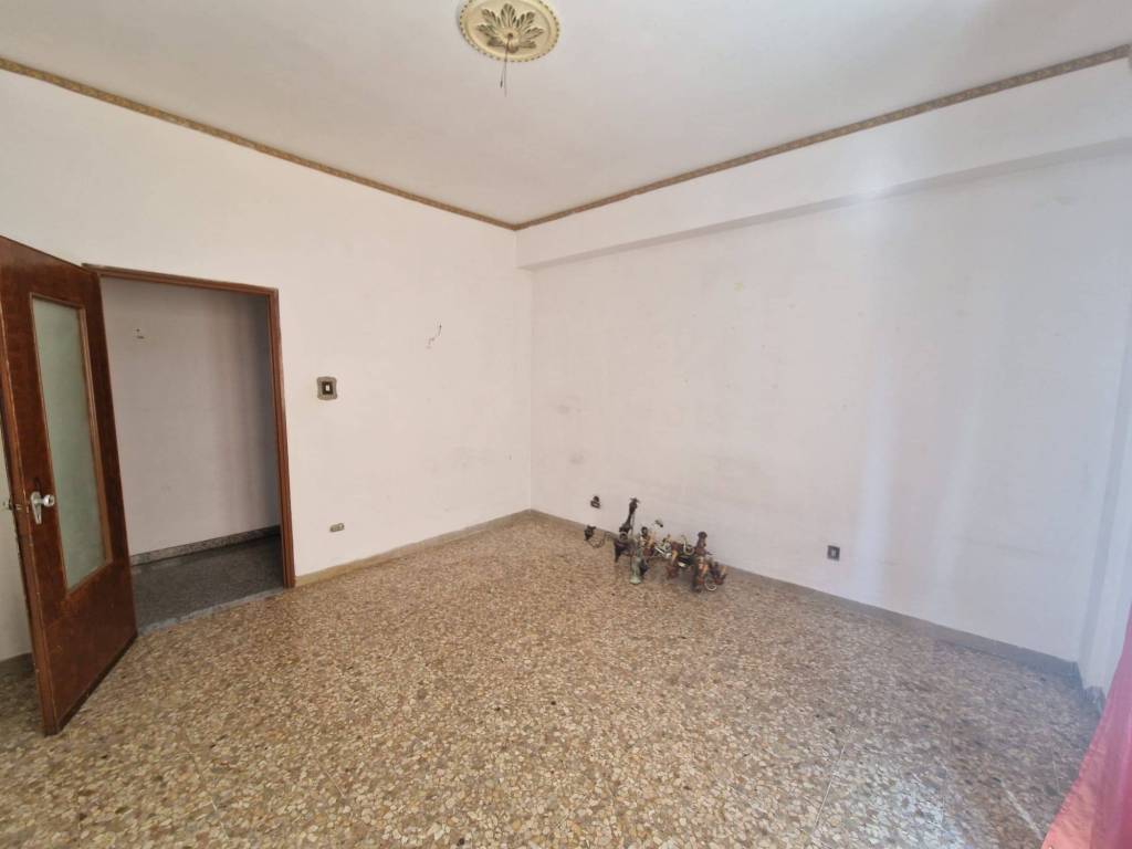 Appartamento a Crotone in Traversa 1 San Leonardo - Foto 2