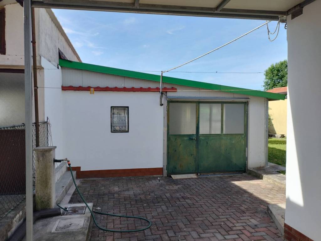 Villa a Gradisca d'isonzo in Via Feudi - Foto 5