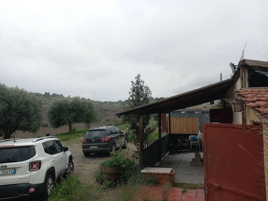 Terreno a Caltanissetta in Via Serra Della Difesa S.N.C. - Foto 3