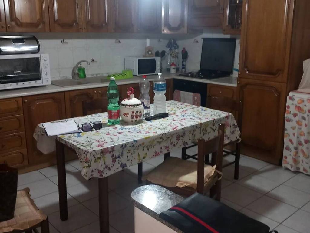 Appartamento a Caltanissetta in Via Firenze, 82 - Foto 2