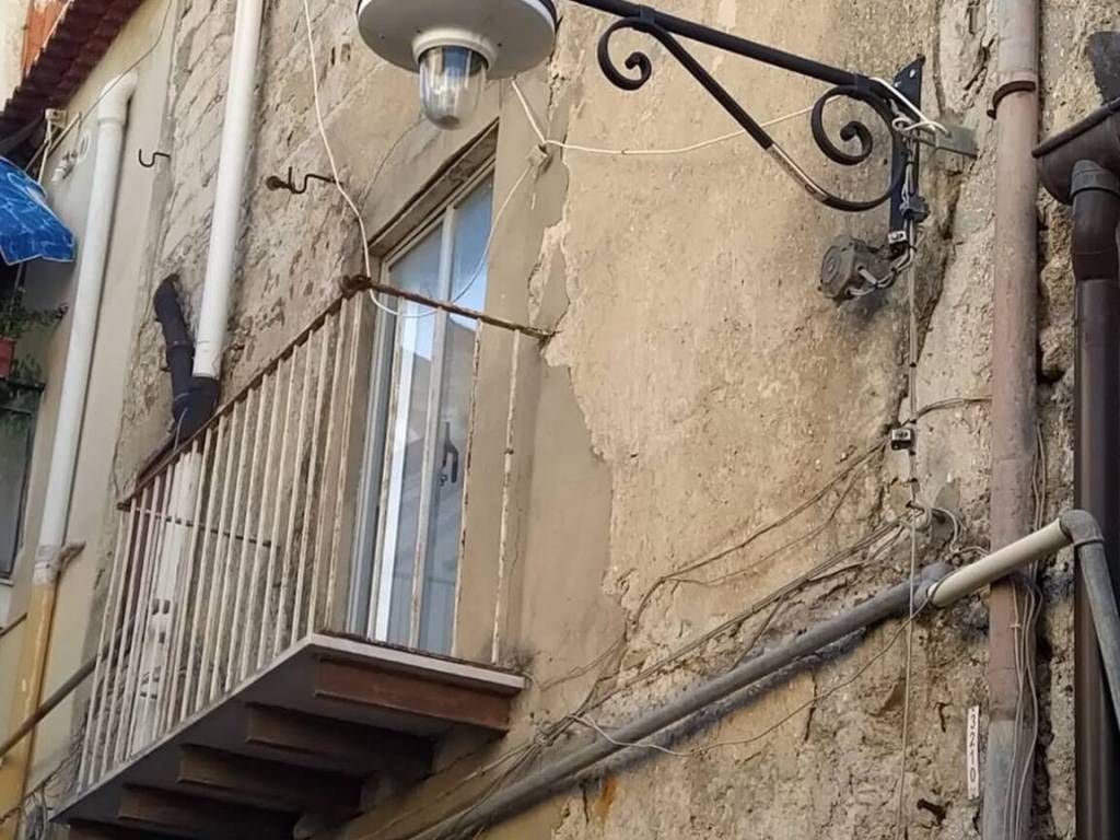 Appartamento a Caltanissetta in Via Polizzi, 48 - Foto 2
