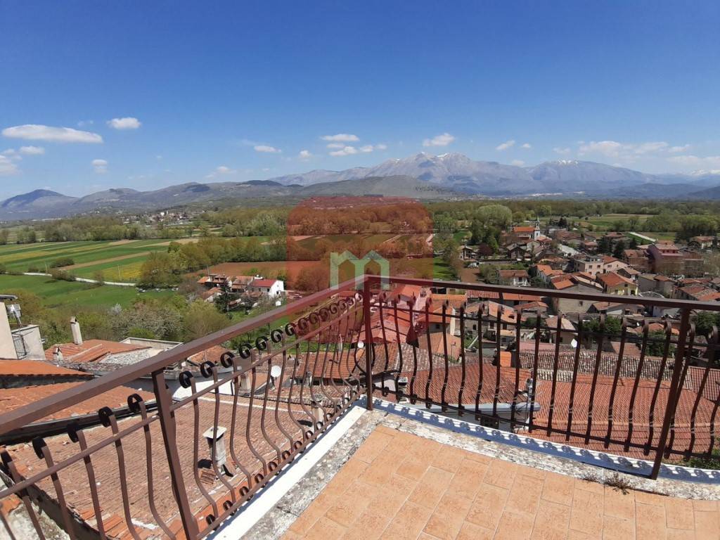 Villa a Tagliacozzo in Via della Sibilla - Foto 3