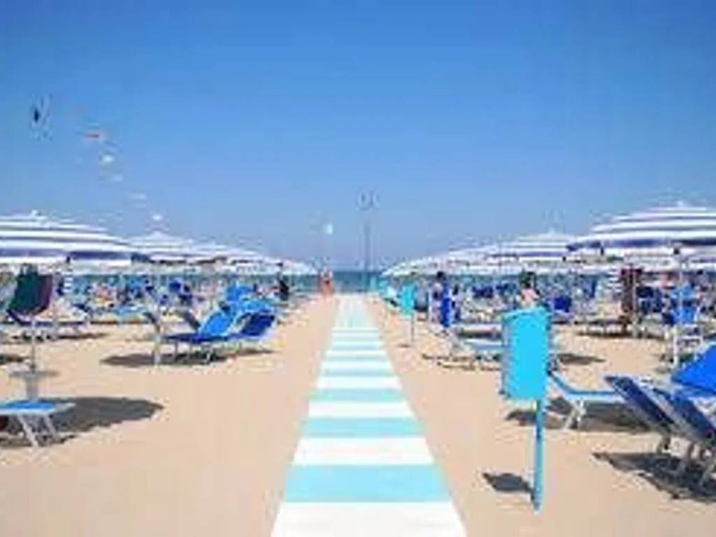 Palazzo / stabile a Rimini - Foto 3