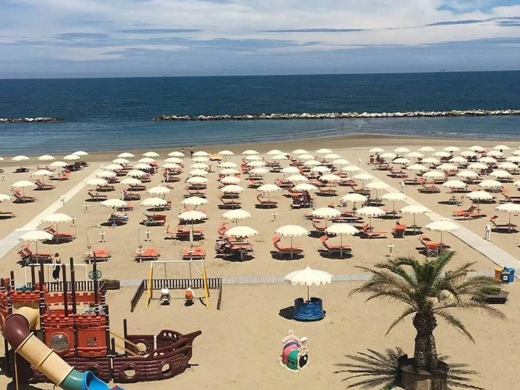 Palazzo / stabile a Rimini in Neighbourhood: Viserbella - Foto 3