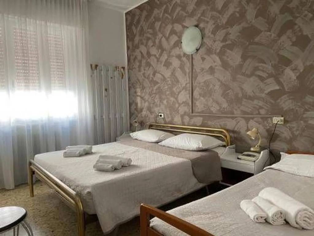 Palazzo / stabile a Rimini in Neighbourhood: Marina Centro - Foto 4