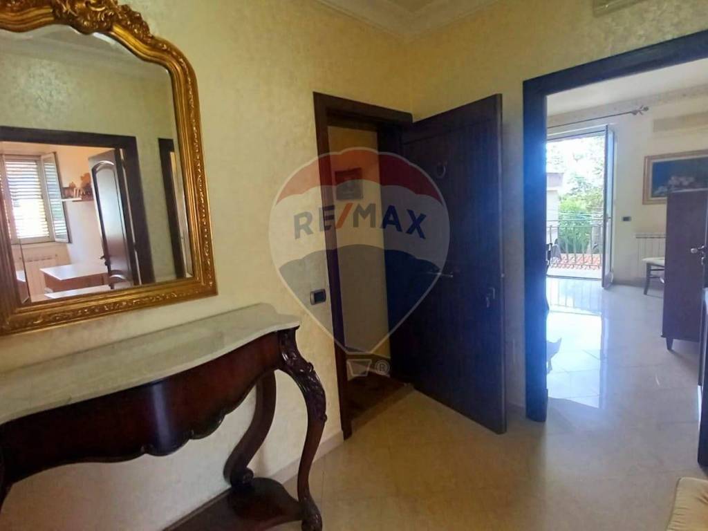 Appartamento a Cinisi in Via Giovanni Verga, 8 - Foto 2