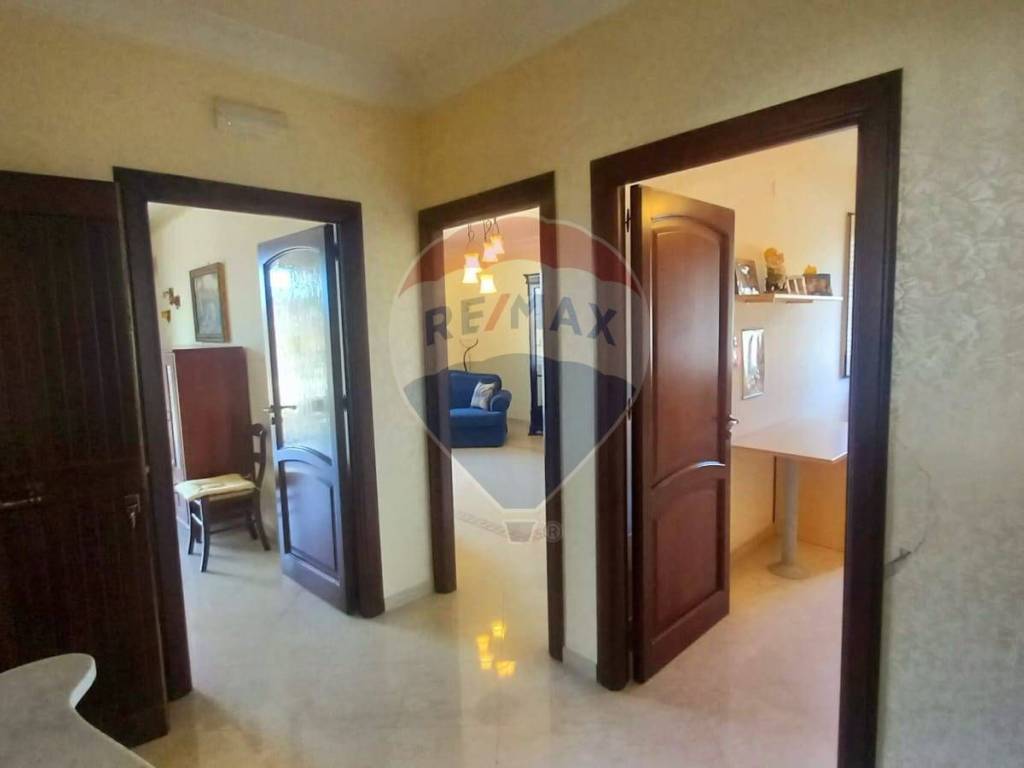 Appartamento a Cinisi in Via Giovanni Verga, 8 - Foto 3